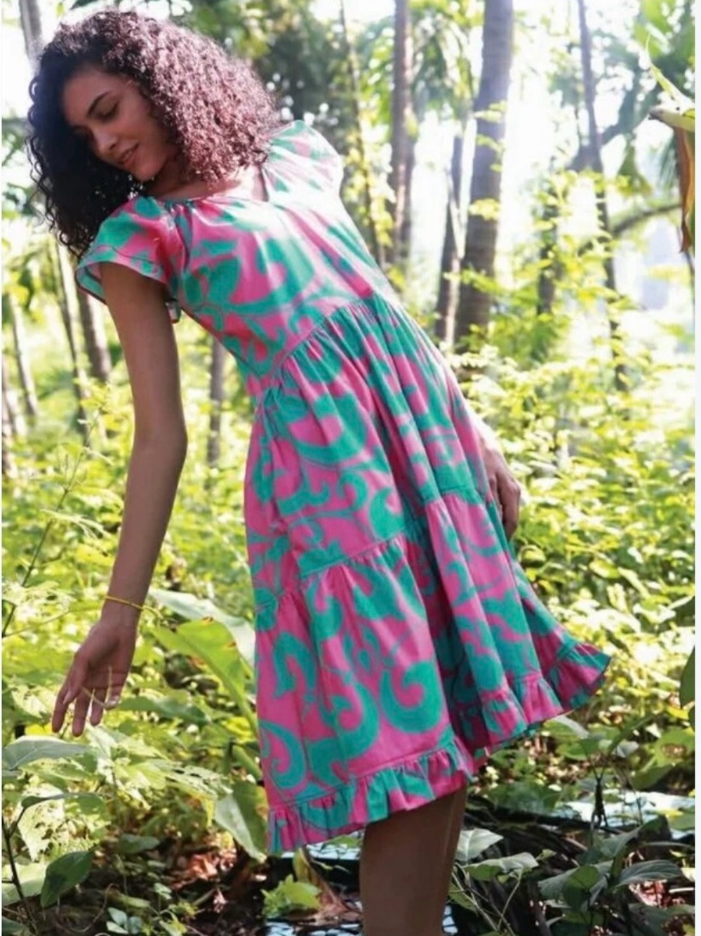 Maude Vivante Chloe Pink & Green dress with cap sleeves. Medium.